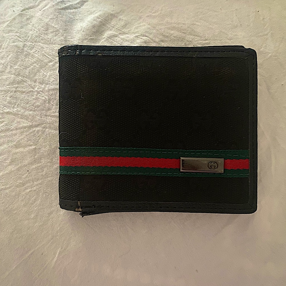 Men’s Vintage Gucci Wallet